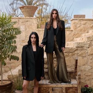 Elegant Black Women's Blazer